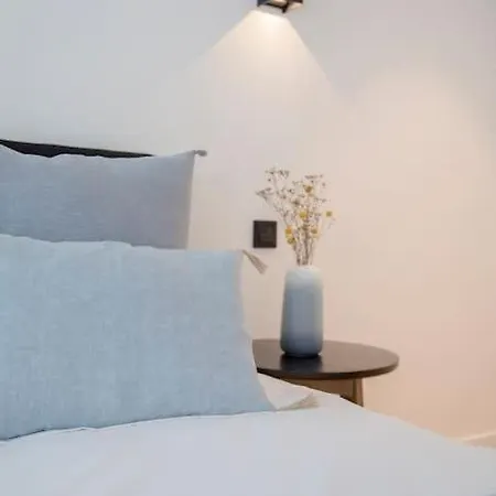 Liiiving In Gaia - Seaside Apartmán *